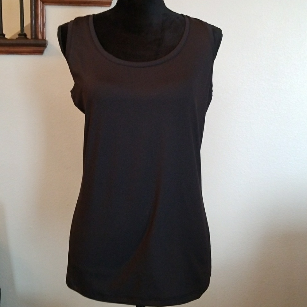 Sleeveless black top